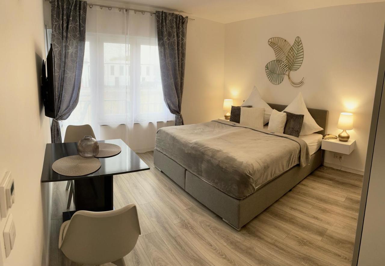 Prime Host Lovely Apartment Карлсруэ Экстерьер фото