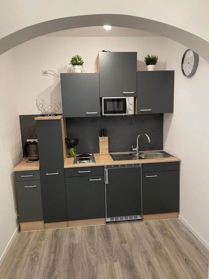 Prime Host Lovely Apartment Карлсруэ Экстерьер фото